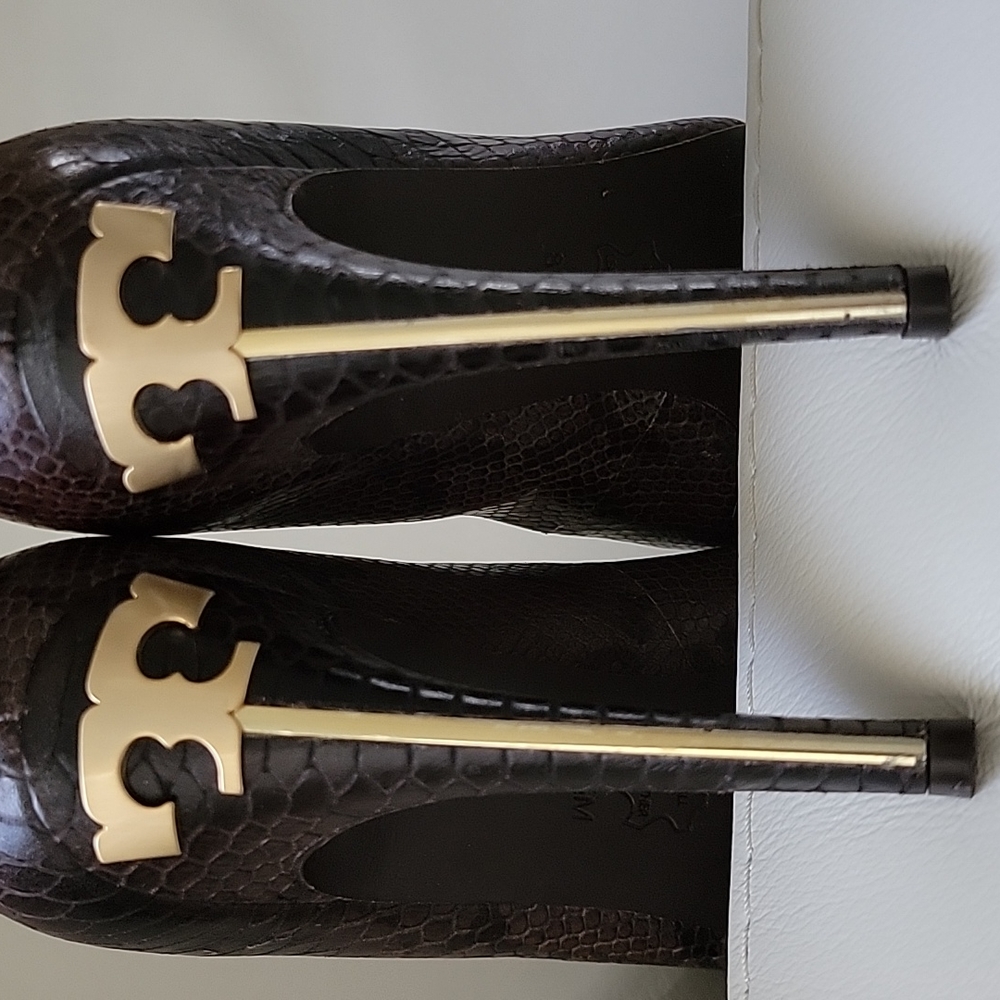 TORY BURCH Snake Print 5 inch Stiletto Heels  SZ 8.5 - Picture 5 of 12